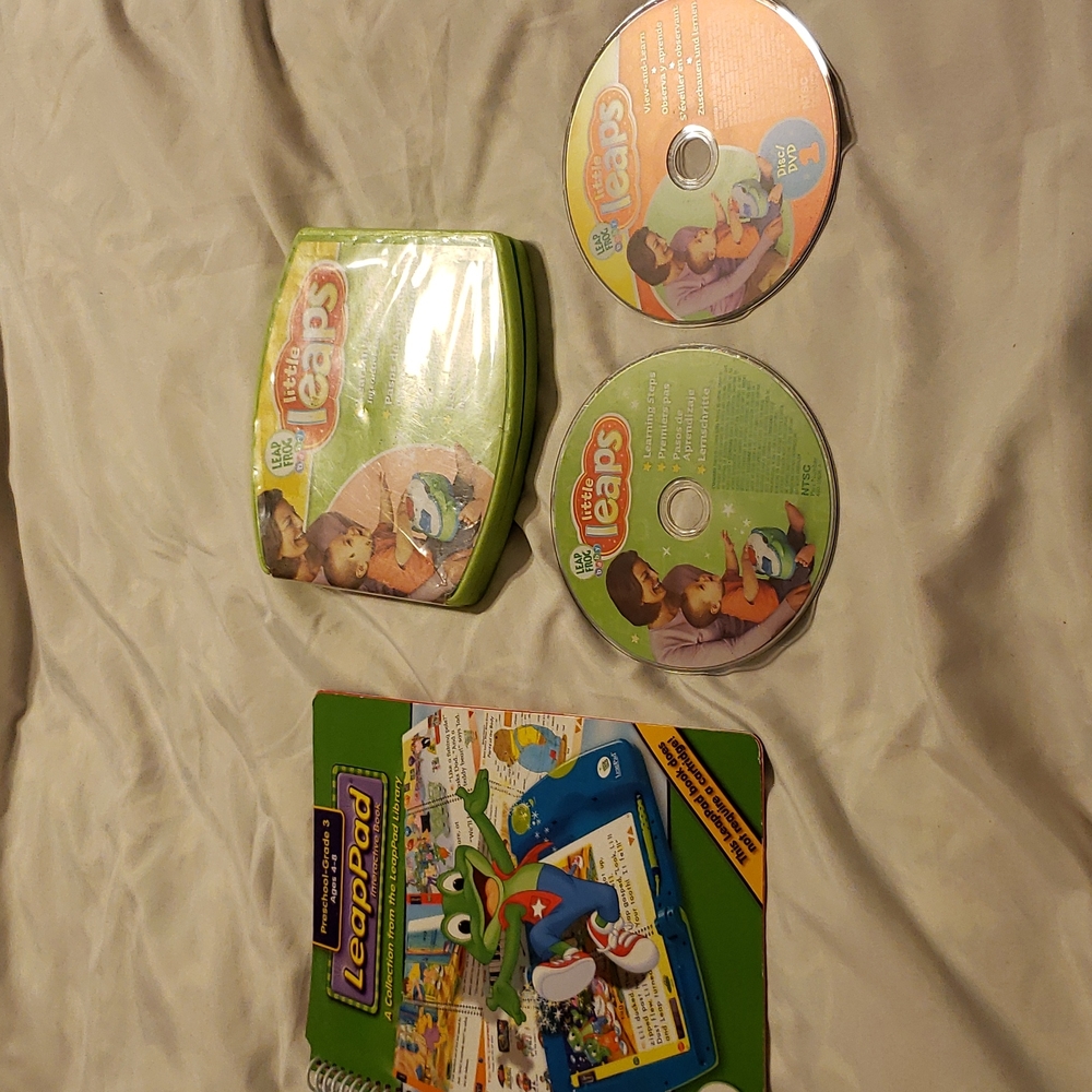 Leap frog 2 disk and book